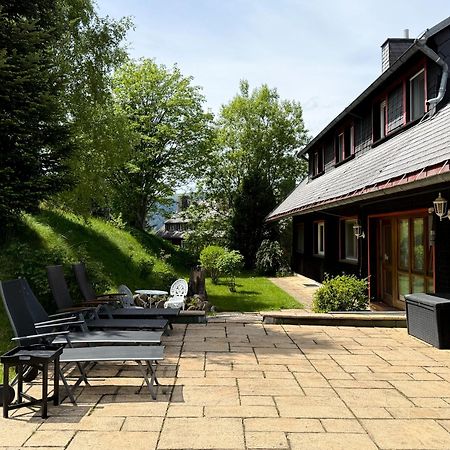 Villa Hubertus - Ferienwohnungen Am Feldberg Extérieur photo